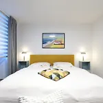 N15 - Room22 Familyhouse *