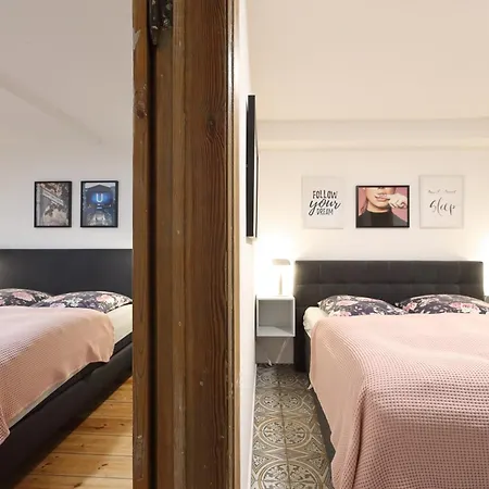 N15 - Room22 Familyhouse