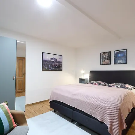 N15 - Room22 Familyhouse Lägenhet *