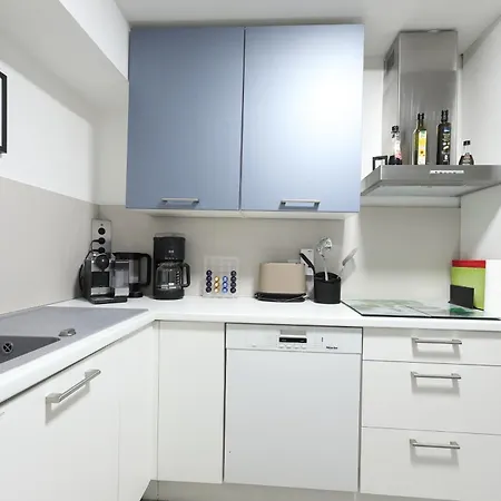 N15 - Room22 Familyhouse *