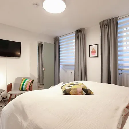 N15 - Room22 Familyhouse Berlin