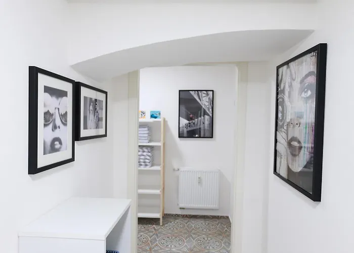 N15 - Room22 Familyhouse ברלין