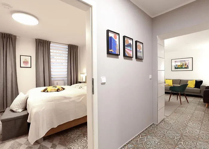 N15 - Room22 Familyhouse * ברלין