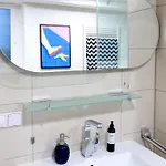 N15 - Room22 Familyhouse Апартаменты