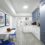 N15 - Room22 Familyhouse Апартаменты Берлин