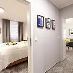 N15 - Room22 Familyhouse * Берлин
