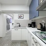 N15 - Room22 Familyhouse Апартаменты