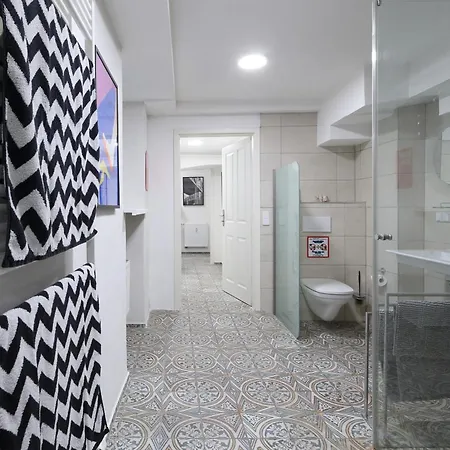 N15 - Room22 Familyhouse